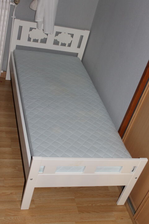 lit enfant 60 Breuillet (91)
