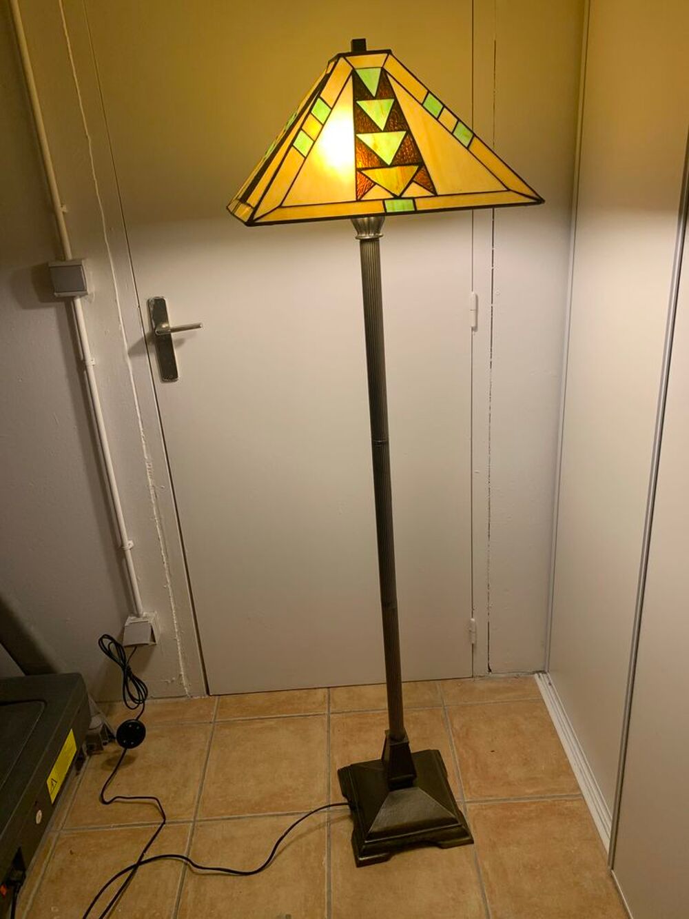 Lampadaire style Tiffany Décoration