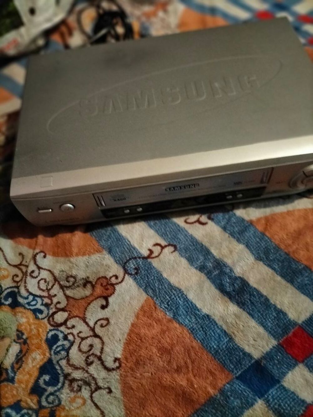 Lecteur VHS Samsung sans t&eacute;l&eacute;phone tr&egrave;s bon &eacute;tat Photos/Video/TV