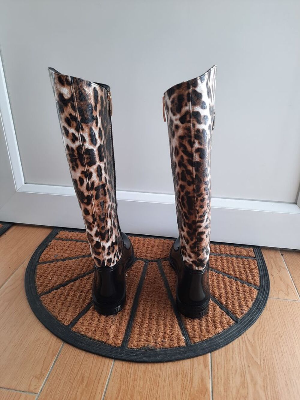 Bottes GUESS Chaussures