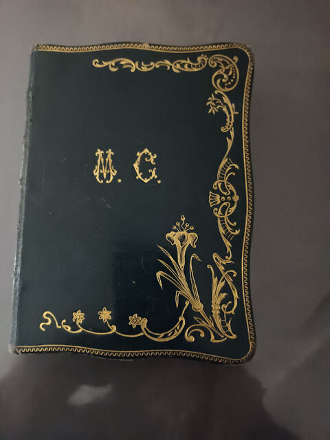 Missel des croisades N�126 et PETIT Paroissien Bijou 50 Saint-Sulpice-de-Royan (17)