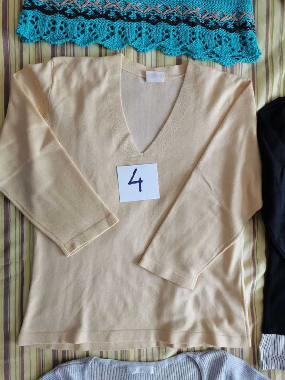 9 pulls Taille 38 Vêtements