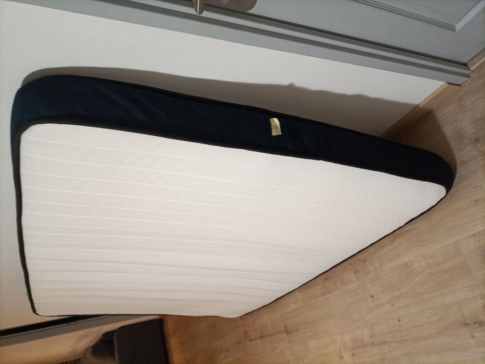 Matelas NATURALEX - Matelas 140x200 cm - Meubles