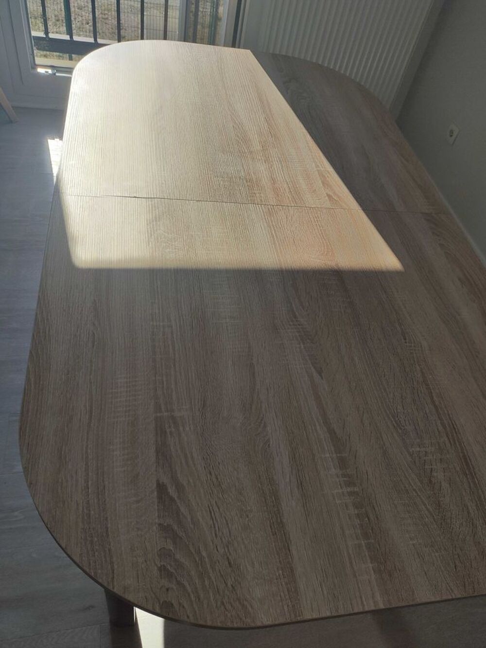 Table a manger Meubles