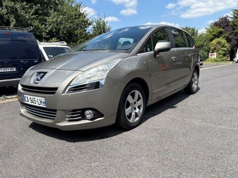 Peugeot 5008 1.6 HDi 112ch FAP BVM6 S&eacute;rie Sp&eacute;ciale Family 7pl 2012 occasion &Eacute;ragny 95610