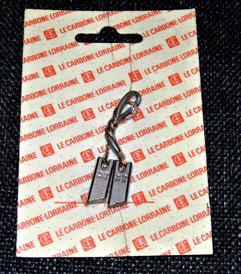 Jeu de balais carbone lorraine PX 52 54 charbons alternateur voiture ancienne Renault Citroen Peugeot Chrysler 20 Petite Synthe (59)