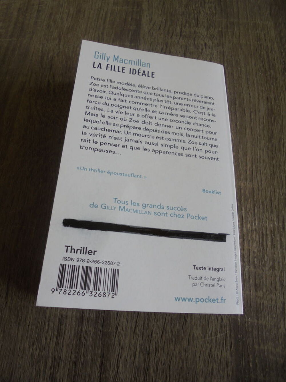 La fille id&eacute;ale (104) Livres et BD