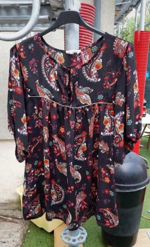 Haut femme 3 Pont-Sainte-Maxence (60)