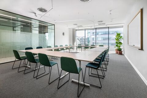Location de bureau priv&eacute; enti&egrave;rement &eacute;quip&eacute; pour vous et votre &eacute;quipe &agrave; Spaces Cambronne 3849 75015 Paris