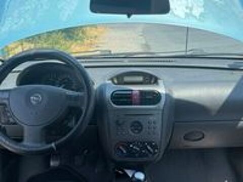 Corsa 1.0 - 60 Twinport Essentia 2004 occasion 59570 Bellignies
