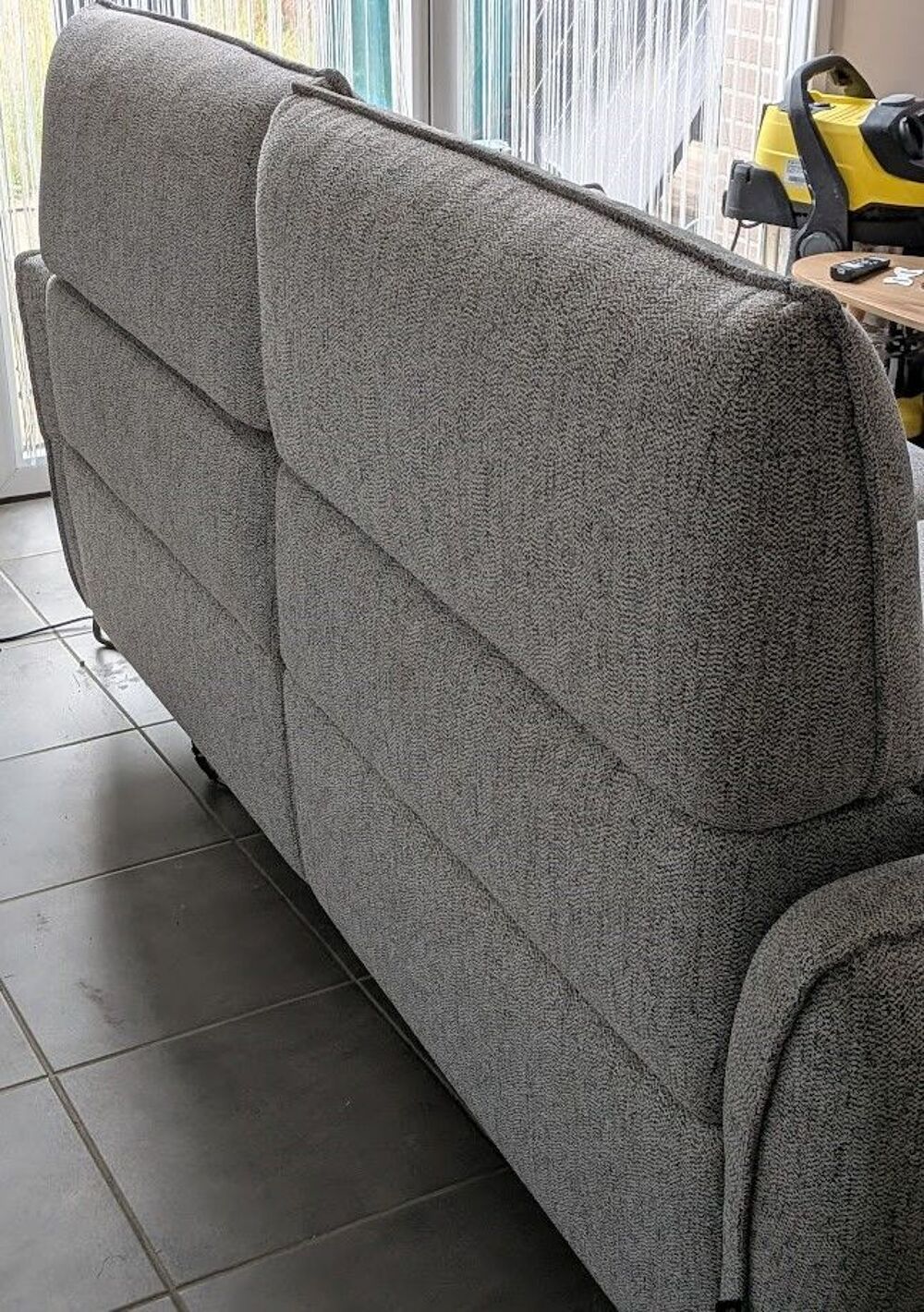 Canap&eacute; 3 places 2 relax &eacute;lectriques CALVINE ? Tissu gris cla Meubles