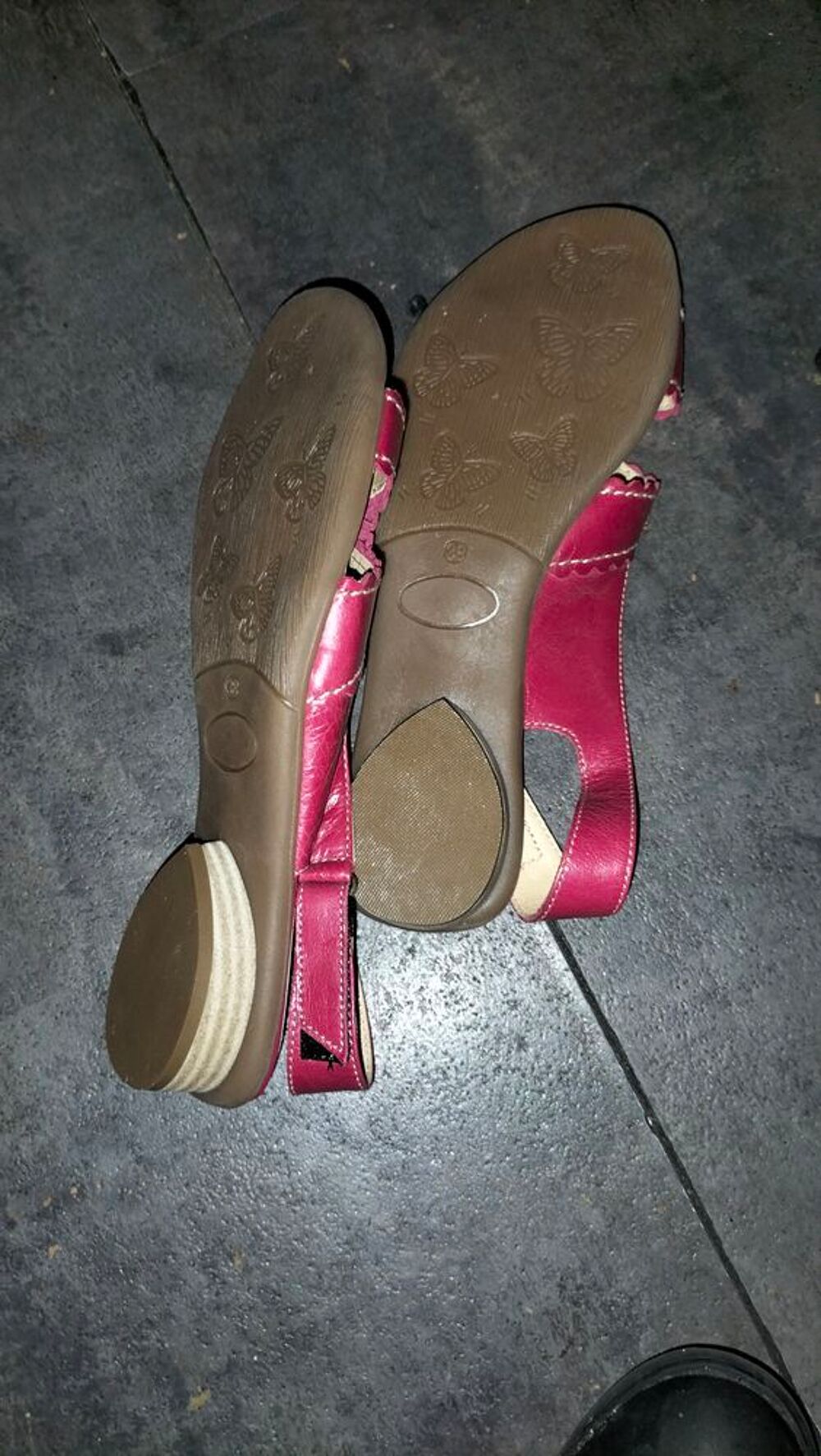Sandales cuir rouge Agn&egrave;s Flo pointure 38 neuf Chaussures