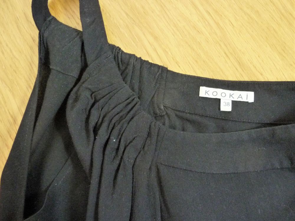 Tunique/ Top Noir &agrave; Une Bretelle avec Lien &agrave; Nouer- Kookai Vêtements