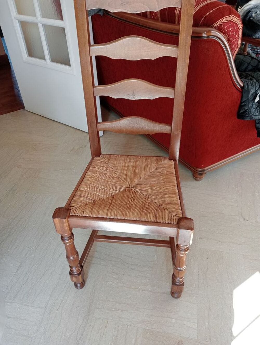 8 chaises Meubles