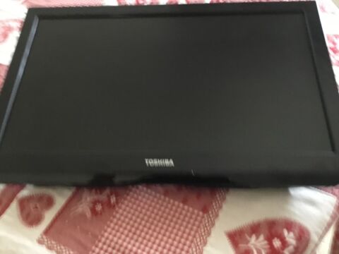 cran  plat TV 55 cms  marque Toshiba 60 Grignols (33)