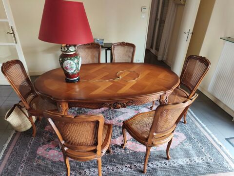 Table ovale avec rallonge+ 6 chaises médaillon cannées Cugnaux (31)