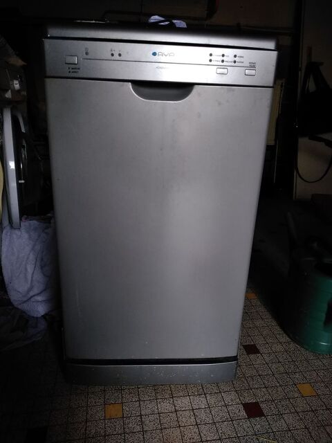 Lave vaisselle 8 couverts marque aya 70 Saint-Quirin (57)