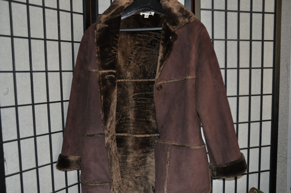 Manteau peau lain&eacute;e Vêtements
