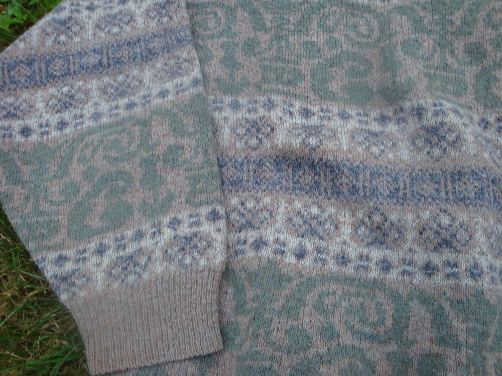 Pull encolure ras le cou Marque GABRIEL D'AUTHIE Vêtements