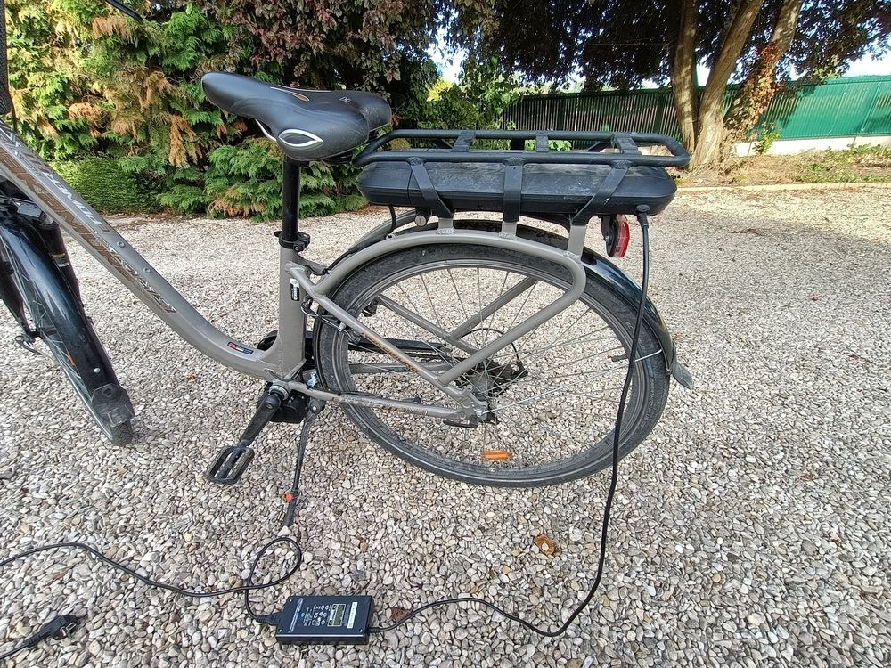 V&eacute;lo Electrique Femme 
Vélos