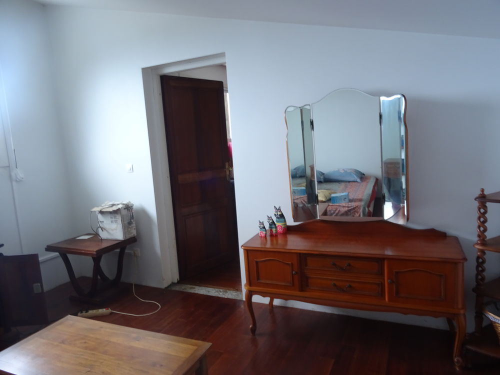 Coiffeuse plaqu&eacute;e merisier Meubles