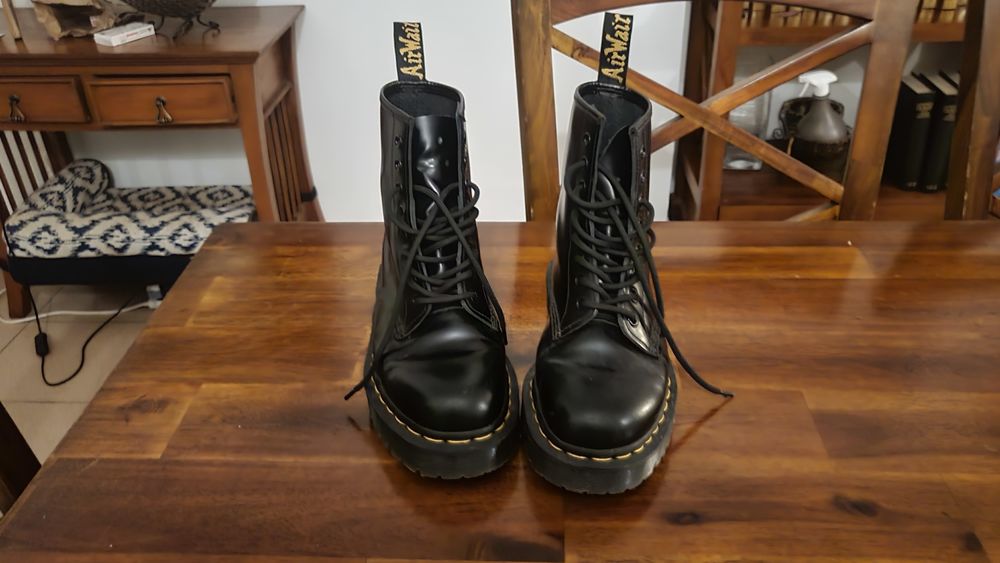 Bottines Dr Martens T39 Chaussures