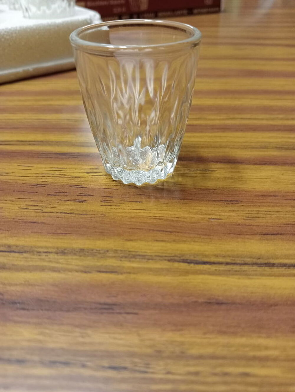 verre digestif mini style shooter lot de 12 mini verres Cuisine