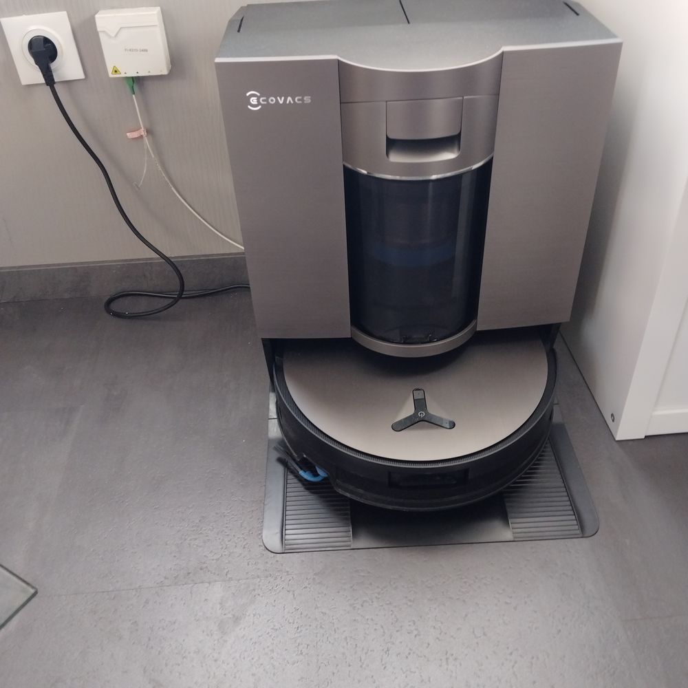 ASPIRATEUR ROBOT ECOVACS DEEBOT X 11 Electroménager