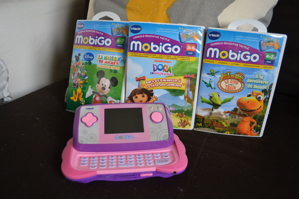 Console Tactile Mobigo v2 Vtech Rose avec 5 jeux Consoles et jeux vidéos
