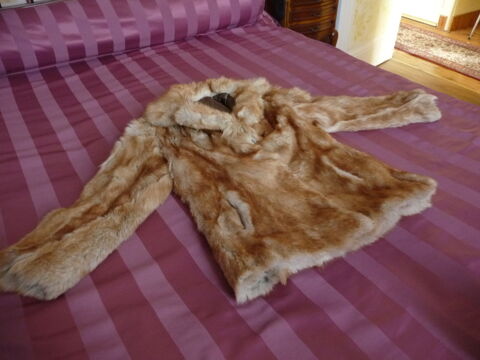 Veste longue vraie fourrure 35 Saint-Fons (69)