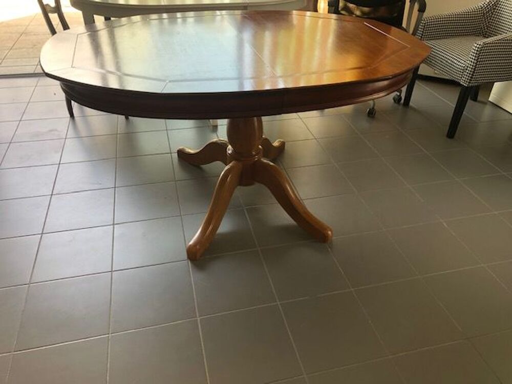 VIDE APPARTEMENT Meubles