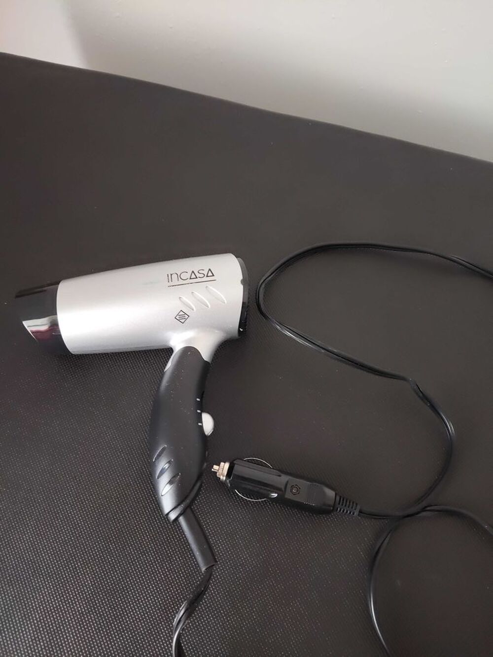 s&egrave;che cheveux Electroménager