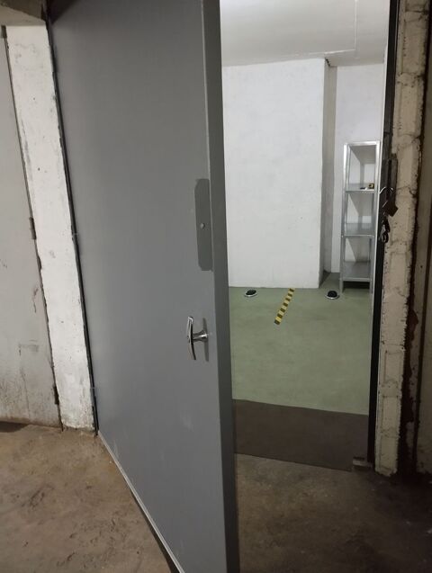  Parking / Garage  louer 5 m