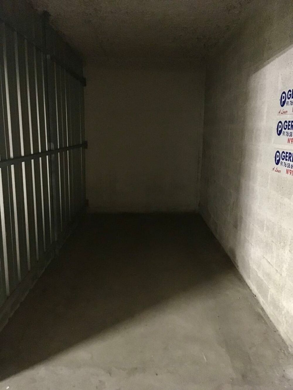 Location Parking/Garage Box garage à  louer Bd Edouard Herriot Marseille 8
