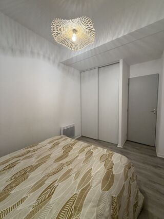  Appartement à louer 3 pièces 54 m²