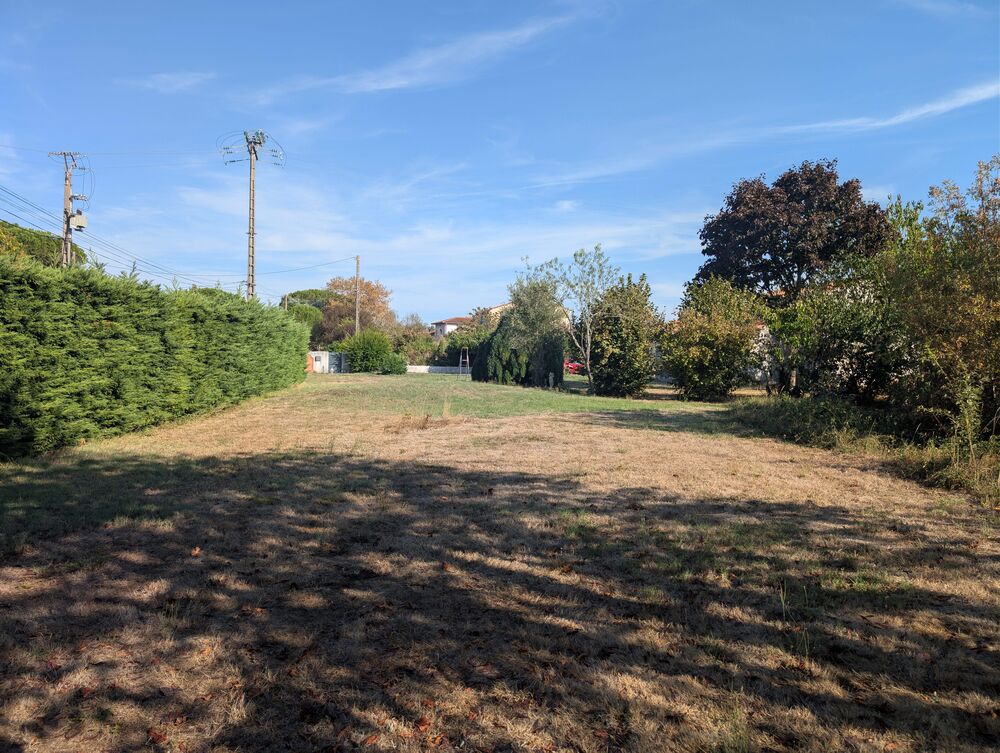 Vente Terrain RARE - Terrain constructible, parcelle de 902 m² à Saubens ? Saubens