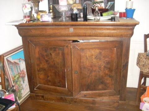 MEUBLE ANCIEN      200e 70 Fontainebleau (77)