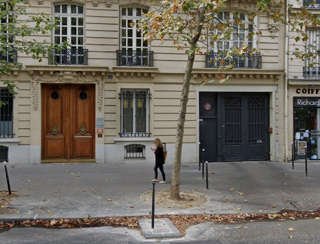  Parking / Garage à louer 10 m²