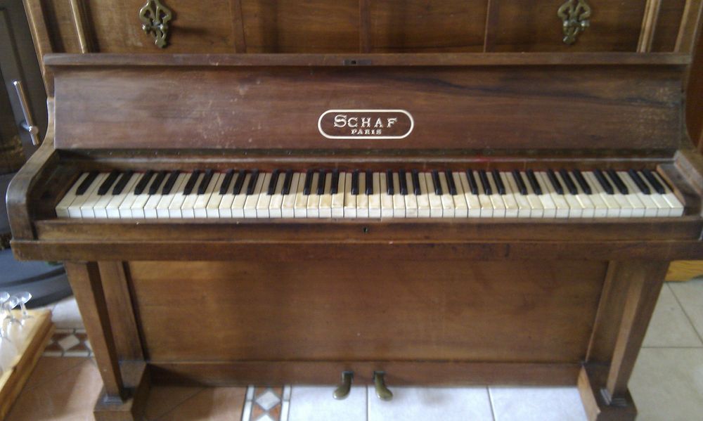 Piano droit SCHAF Instruments de musique