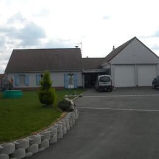  Maison  vendre 4 pices 9956 m