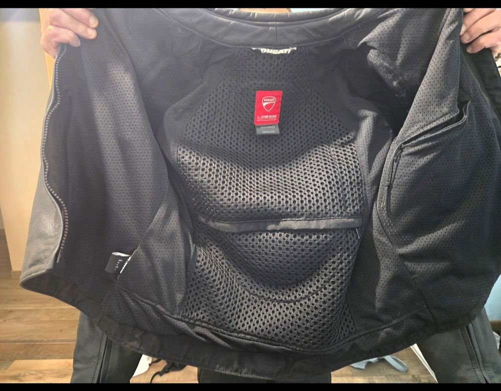 Blouson moto Dainese V�tements