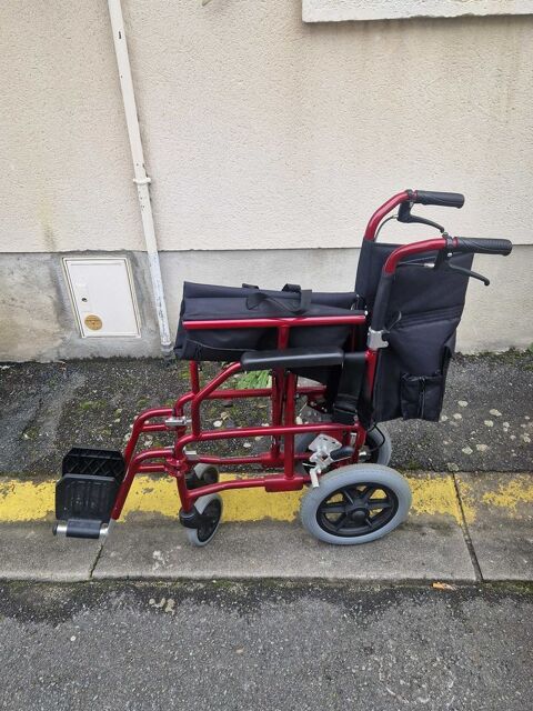fauteuil roulant 0 18500 Mehun-sur-y�vre