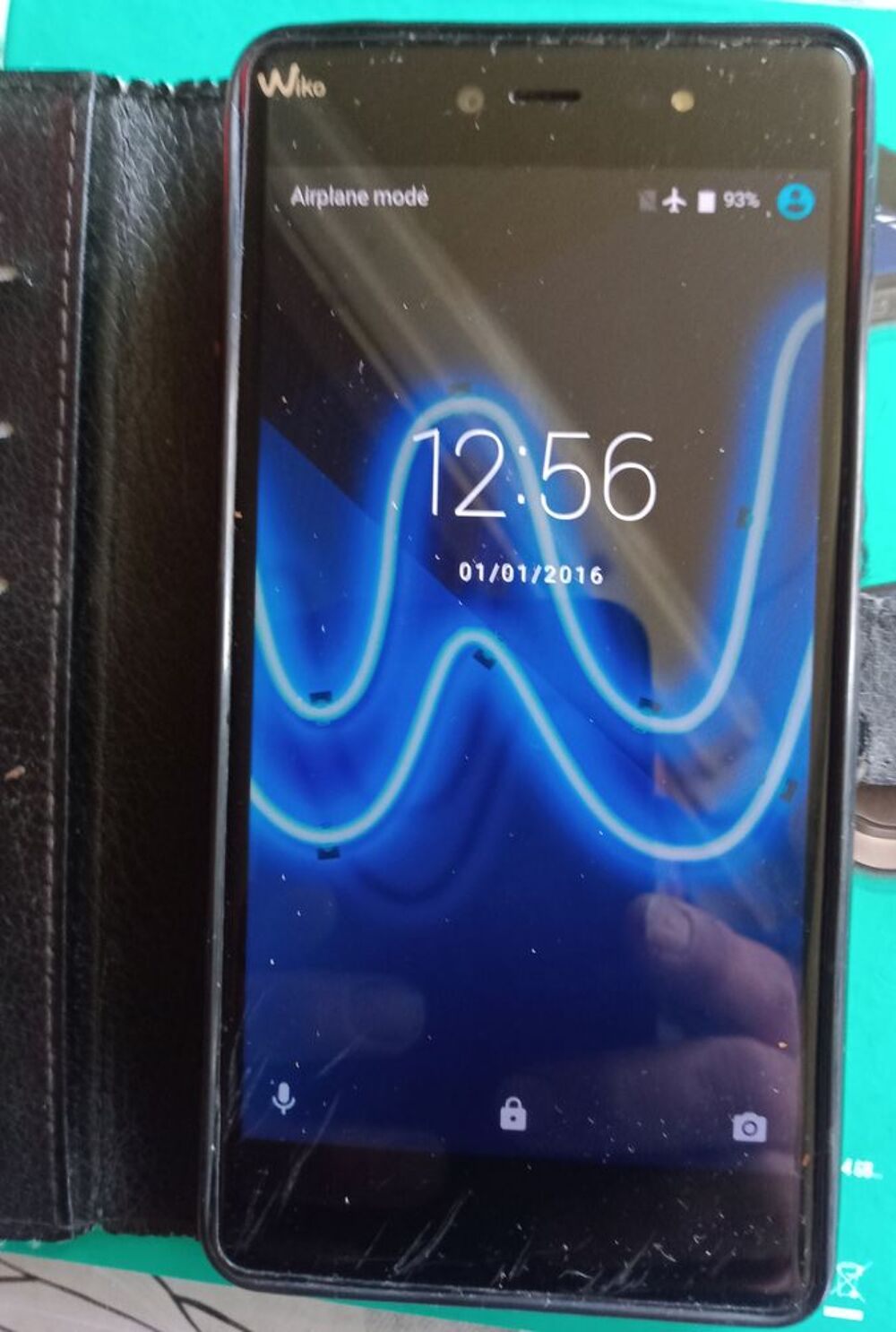 Wiko FEVER 16GB Téléphones et tablettes