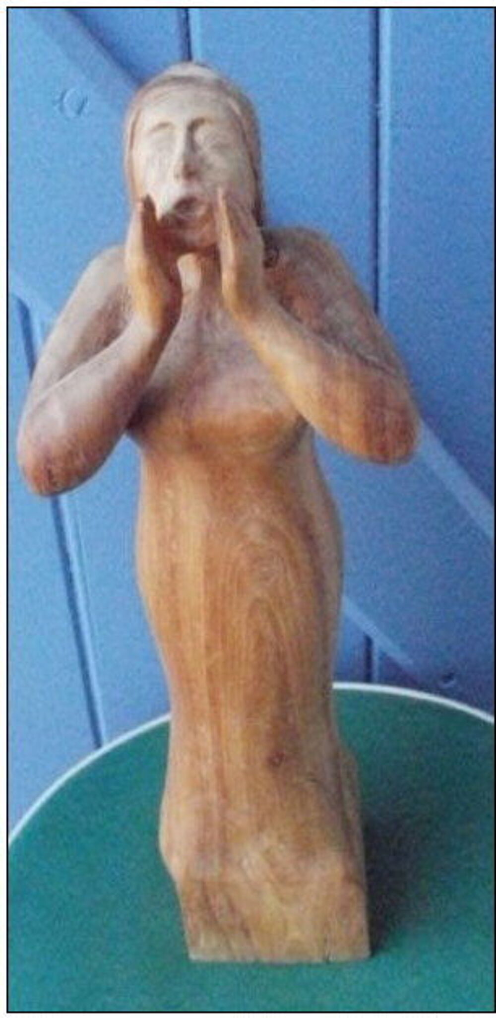 Sculpture en bois : statue d'une femme de 34 cm Décoration
