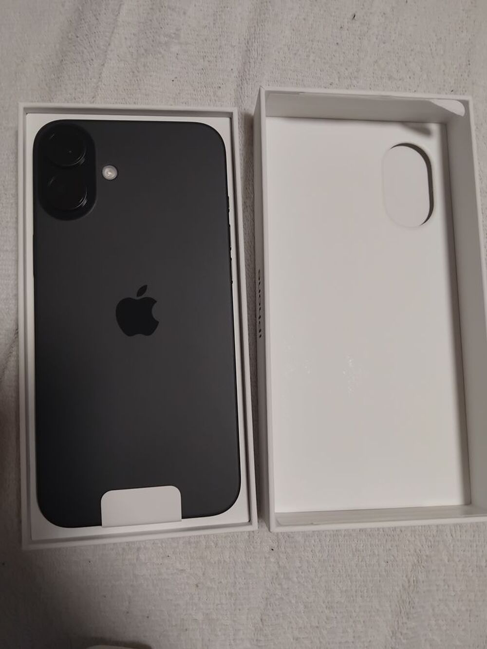 Apple Iphone 16Plus 256 Go Téléphones et tablettes
