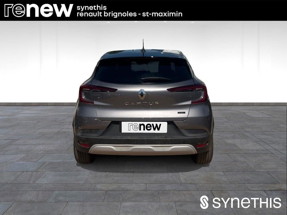 Captur E-Tech full hybrid 145 Evolution 2023 occasion 83170 Brignoles