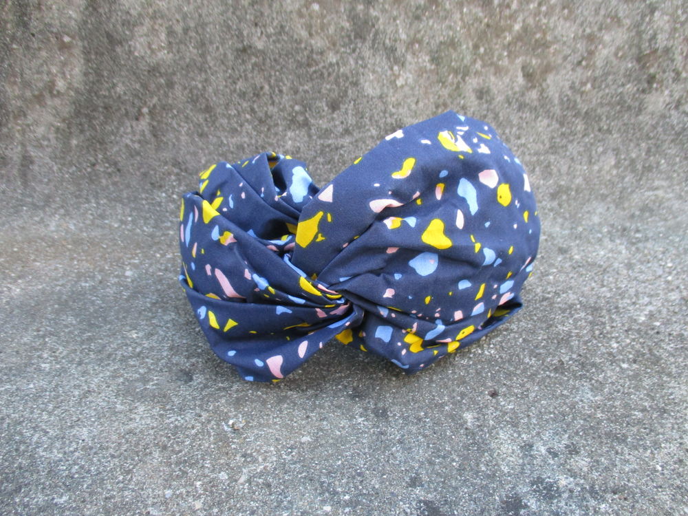 Bandeau &agrave; cheveux l'Occitane NEUF avec &eacute;tiquette Vtements