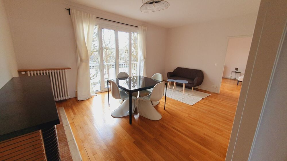 Location Appartement appartement 3 chambres avec balcon ensoleillé Caen