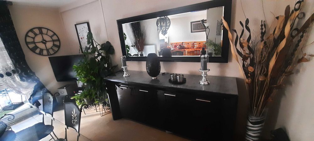 Ensemble miroir et meuble de salon Meubles