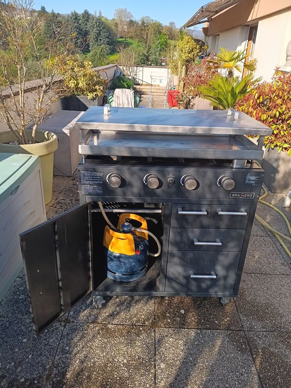PLANCHA MARQUE BRASERO Electroménager